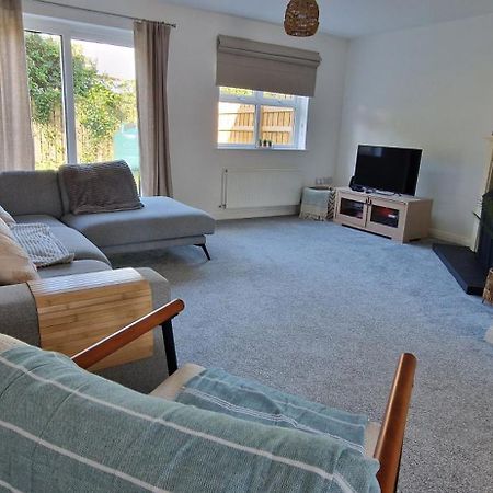 Cashel On The Coast, 3 Bedroom Holiday Home, באליקאסל מראה חיצוני תמונה