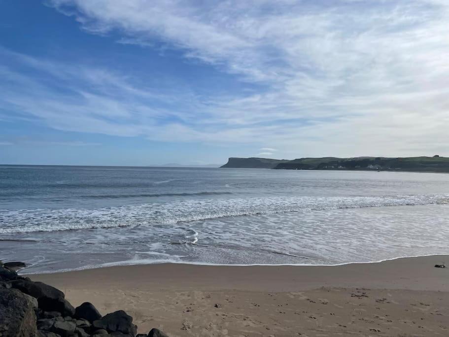 Cashel On The Coast, 3 Bedroom Holiday Home, באליקאסל מראה חיצוני תמונה